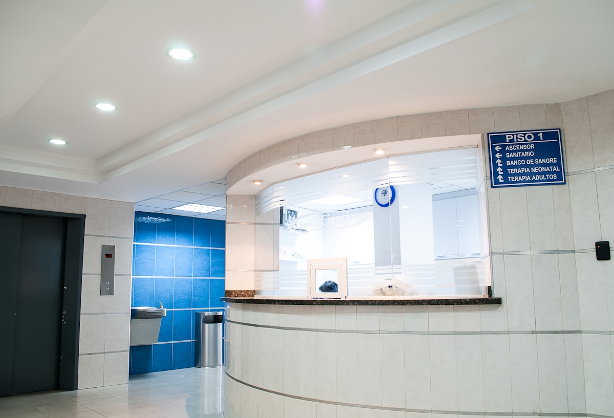 Ресепшен Aivelin Smile Dental